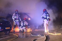 Auto door brand verwoest in Buitenveldert