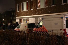Gewonde bij woningoverval aan het Aakpad in Buiksloot