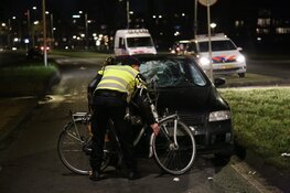 Fietser hard aangereden in Amsterdam, VOA doet onderzoek