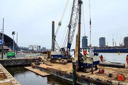 Meer en grotere veren naar en van het IJplein