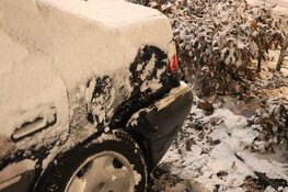 "Automobilist rijdt in op jongen die sneeuwbal gooit"