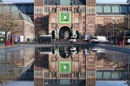 Politie treedt op na waarschuwingen tegen verboden demonstratie Museumplein: 100 aanhoudingen