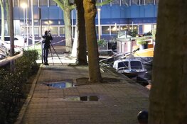 Lichaam aangetroffen in water in Amsterdam Nieuw-West, politie doet onderzoek