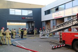 Brand in bedrijfspand Westelijk Havengebied