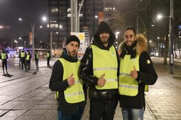 Ouders van islamitische komaf bewaken Amsterdam Nieuw-West