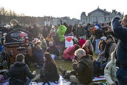Politie maakt eind aan demonstratie Museumplein, dertig aanhoudingen