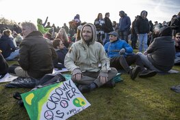 Politie maakt eind aan demonstratie Museumplein, dertig aanhoudingen