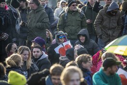 Politie maakt eind aan demonstratie Museumplein, dertig aanhoudingen