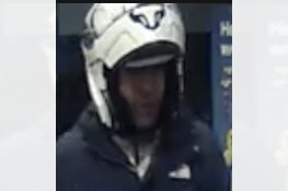 Gezocht:- Diefstal portemonnee in supermarkt Elandsgracht