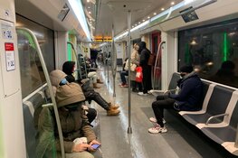 Volop drukte in Amsterdamse metro na sneeuwval
