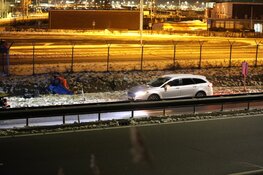 Auto in de sloot op Schiphol-Oost