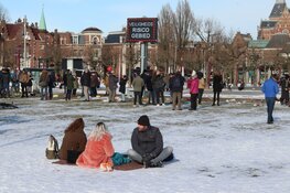Toch weer tientallen corona-demonstranten op Museumplein