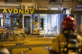 Veel schade na plofkraak op geldautomaat Overtoom