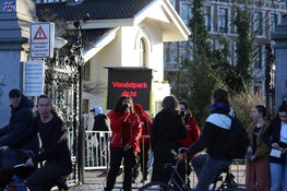 Vondelpark opnieuw afgesloten