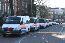Steeds drukker op Museumplein, opnieuw noodbevel afgekondigd