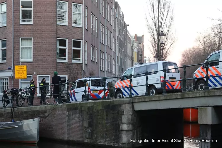 Mogelijk schietincident Lijnbaansgracht