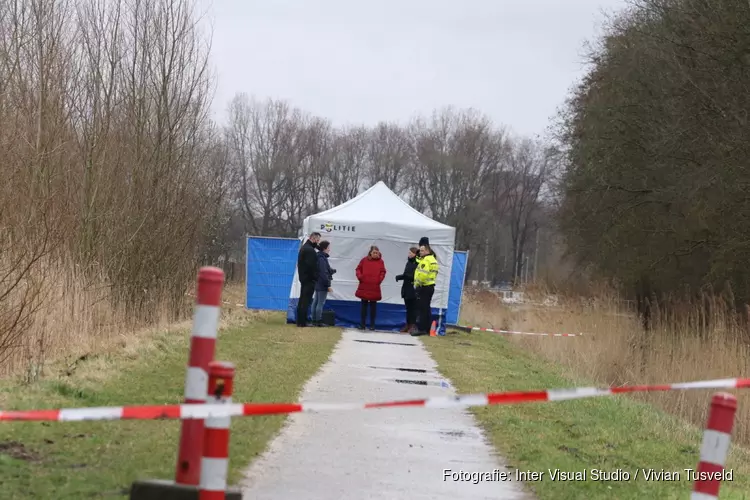 Politieonderzoek bij dode in Amsterdam Nieuw-West