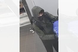 Gezocht - Overval filiaal pizzaketen Pieter Calandlaan