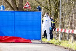 Lijk gevonden in water bij Riekerweg in Nieuw-West