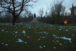 Enorme rommel in Vondelpark na ontruiming