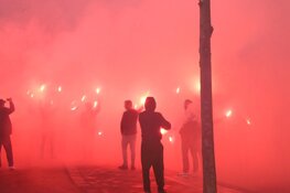 Ajax-supporters eren Abdelhak Nouri op zijn verjaardag