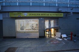 Enorme schade door kraak op juwelier in Noord