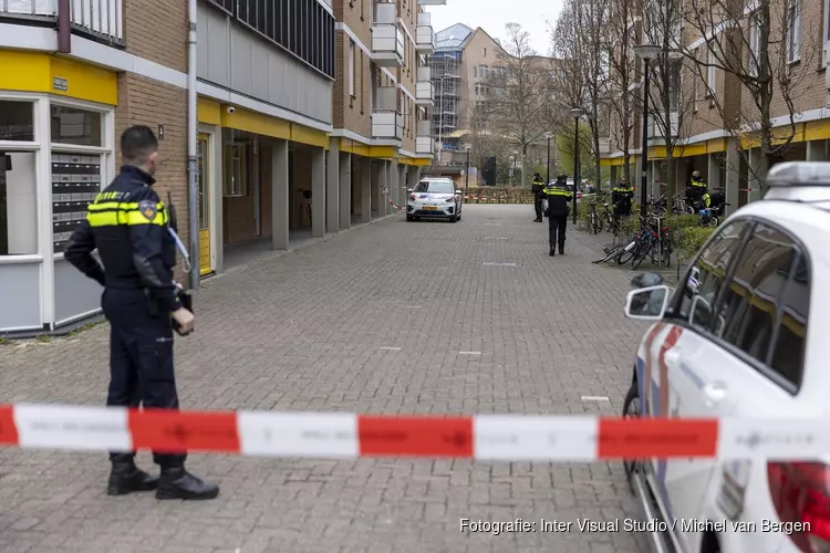 Gewonde bij geweldsincident Haardstee Amsterdam Bijlmer