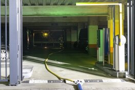 Brand in parkeergarage aan de Willem de Zwijgerlaan