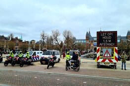 Ook op 1e Paasdag vele "koffiedrinkers" op Museumplein