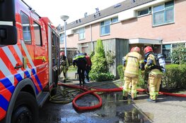 Stevige wietgeur bij brand in Zuidoost, bewoner aangehouden