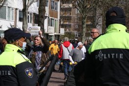 Coronaprotesten op Museumplein en Stadsplein Amstelveen
