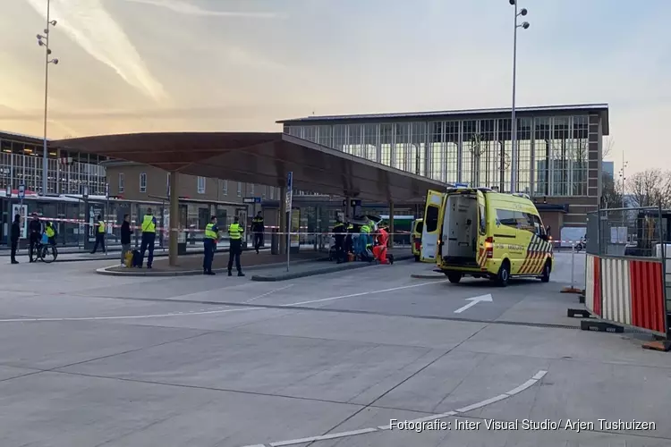 Gewonde bij steekpartij Amstelstation
