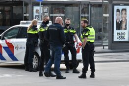 Gewonde bij steekpartij Amstelstation