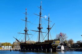 Opgeknapte replica van VOC-schip Amsterdam terug bij het Scheepvaartmuseum