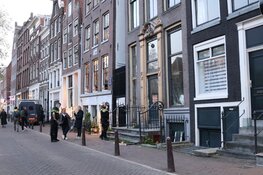 Kraakpand Oudezijds Voorburgwal ontruimd: vier aanhoudingen