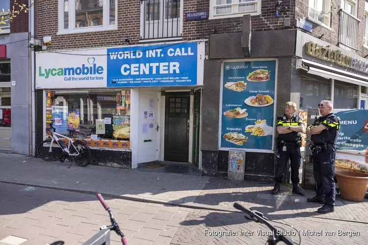 Overval bij telefoonwinkel op Beukenweg, daders op de vlucht