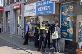 Overval bij telefoonwinkel op Beukenweg, daders op de vlucht