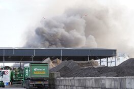 Zeer grote brand aan Kajuitweg