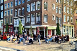 Gezellige sfeer in Purmerend en Amsterdam op de terrassen
