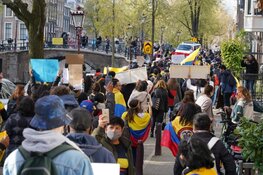 Colombianen demonstreren op de Dam