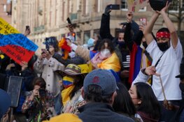 Colombianen demonstreren op de Dam