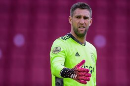 Ajax en Maarten Stekelenburg jaar langer met elkaar door