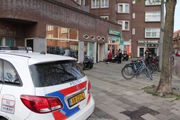 Bezorger van Papa john&#39;s met mes bedreigd in Amsterdam-West