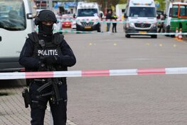 Dode en twee gewonden na gewapende overval in Noord. Achtervolging tot in Broek in Waterland