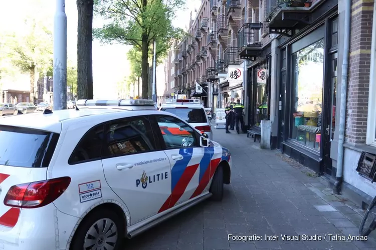 Overvaller verjaagt door personeel afhaalrestaurant