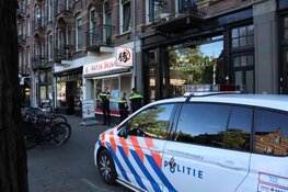 Overvaller verjaagt door personeel afhaalrestaurant