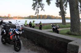 Vrouw onderkoeld geraakt in Sloterplas in Nieuw-West