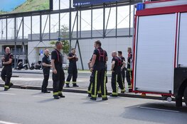 Brandweer rukt uit voor vastgelopen remmen trein op Schiphol