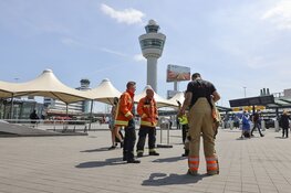 Brandweer rukt uit voor vastgelopen remmen trein op Schiphol