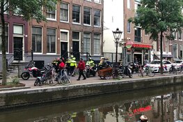 Twee aanhoudingen na vechtpartij op Oudezijds Achterburgwal